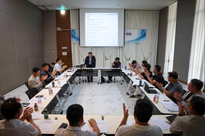 한국생활물류택배서비스협회, 2025년 제6차 이사회 및 정책 워크숍 개최 기사 이미지