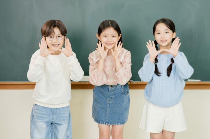 초등 신입생 30만 명 붕괴…10만 명이 사라진 교실 기사 이미지