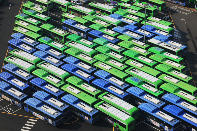 서울 시내버스 파업 종료… 이틀 만에 임단협 극적 타결 기사 이미지