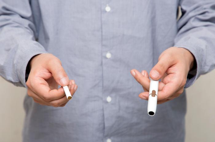 “전자담배 안전하지 않다”…심근경색·뇌졸중 위험 더 커진다 기사 이미지