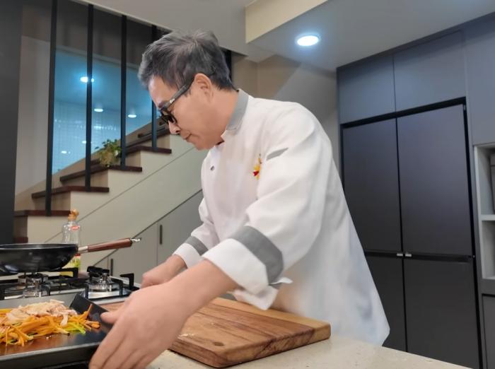 ‘흑백요리사2’ 임성근, 음주운전 네 번째 적발 확인… “시간 지나도 제 책임” 기사 이미지