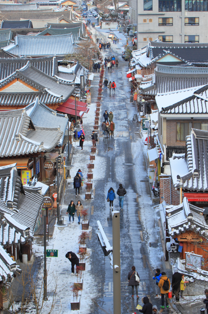 ‘서울 영하 13도’ 혹한 기승… 수도권 전역 출근길 꽁꽁 얼었다 기사 이미지