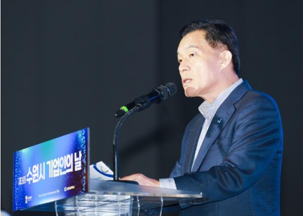 이재준 수원특례시장, “첨단과학연구도시 조성을 목표로 기업 성장을 아낌없이 지원하겠다” 기사 이미지