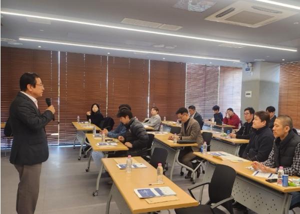 하남시, 글로벌 무역 환경 대응 나선다… 중소기업 수출‧무역 설명회 개최 기사 이미지