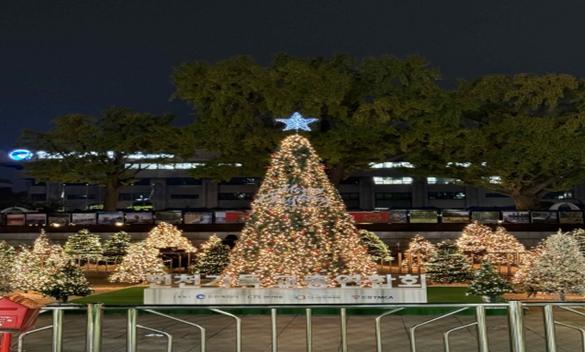 인천시, 성탄트리 점등식과 시민문화축제 열어  … 희망의 불빛으로 인천을 물들이다 기사 이미지
