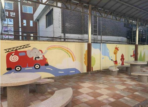 은평구, '안전에 색채를 더하다'..연신초 학생 참여 화재 안전 벽화 완성 기사 이미지