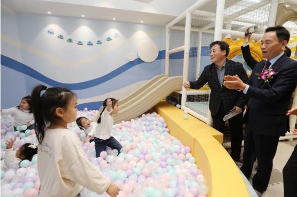 강남구, 교회 유휴공간을 키즈카페로…높은 임대료·부지난, 민관협력으로 돌파 기사 이미지