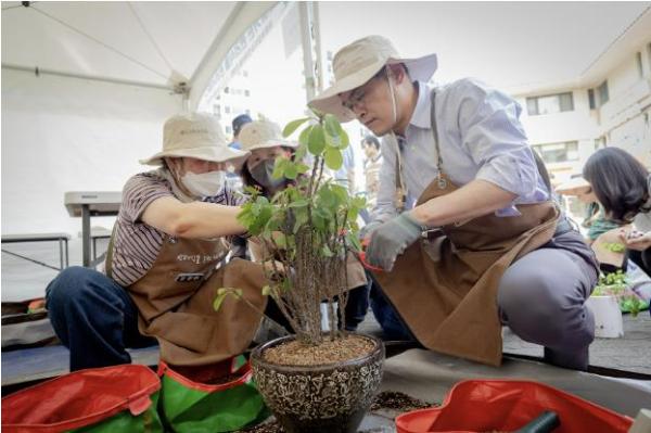 '1004개 테마 정원조성' 이기재 양천구청장 '정원도시 양천' 로드맵 구체화 기사 이미지