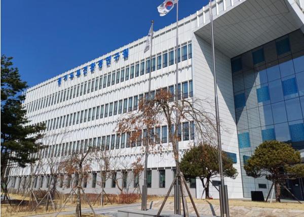 '식용유 속 숨은 농약, 이제 한 방에 잡는다' 경기도보건환경연구원, 식용유지 잔류농약 분석 신기술 특허 기사 이미지