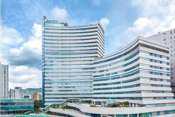 경기도 ‘무역위기 대응 패키지’ 600개사 모집…중동 수출기업 추가지원