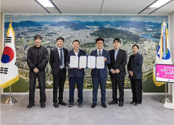 광진구, 보행안전 위협하는 전신주 정비 본격화… 한국전력공사 광진성동지사와 협약 체결 